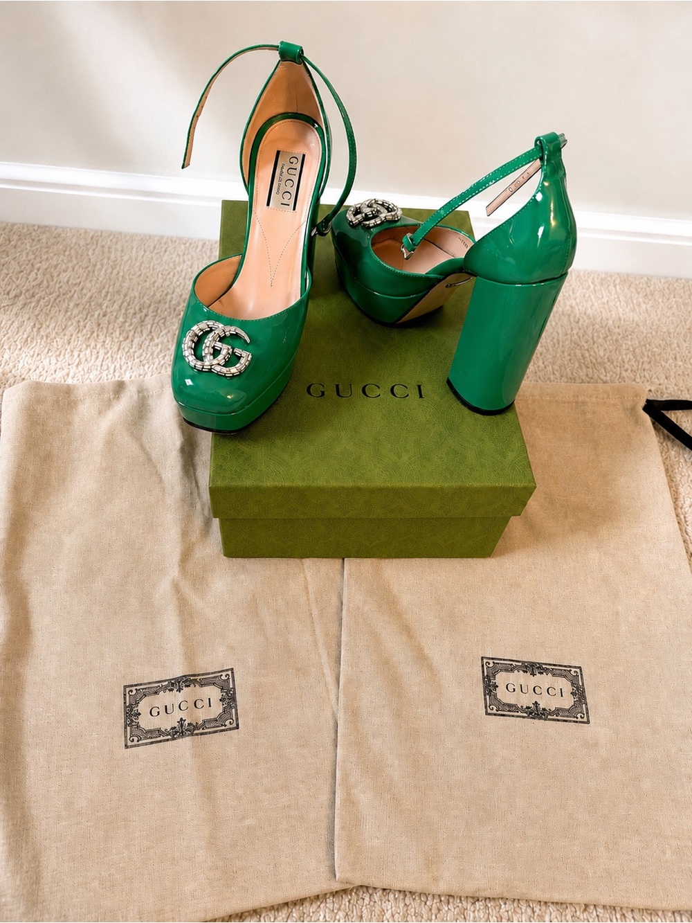 Gucci Ottavia Green Patent Leather Platform Pumps with Crystal Double G Accent